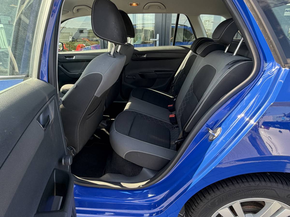Škoda Fabia ŠKODA Fabia Combi 1.0 TSI Ambition Airco | Cruise | Nav | Carplay