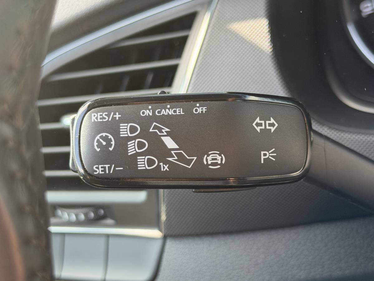 Škoda Fabia ŠKODA Fabia Combi 1.0 TSI Ambition Airco | Cruise | Nav | Carplay