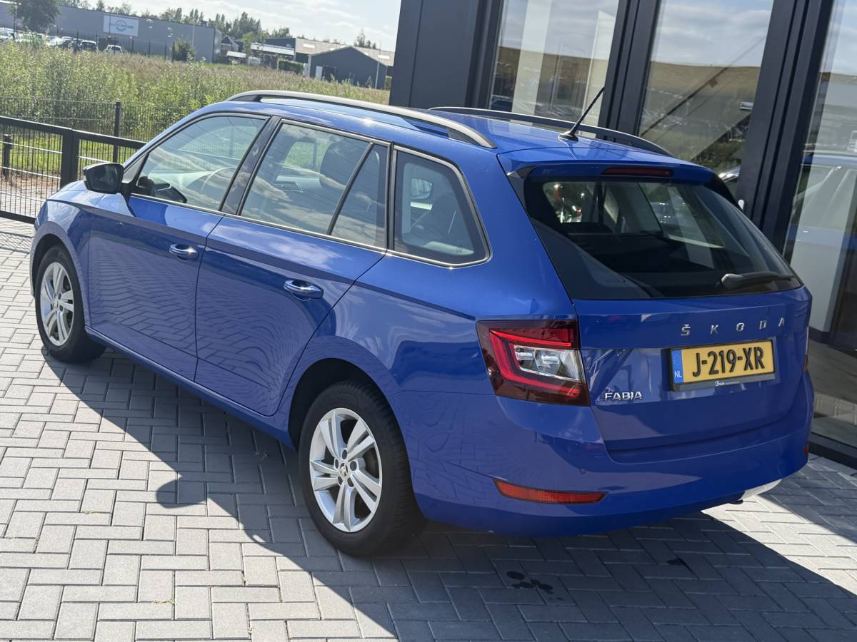 Škoda Fabia ŠKODA Fabia Combi 1.0 TSI Ambition Airco | Cruise | Nav | Carplay