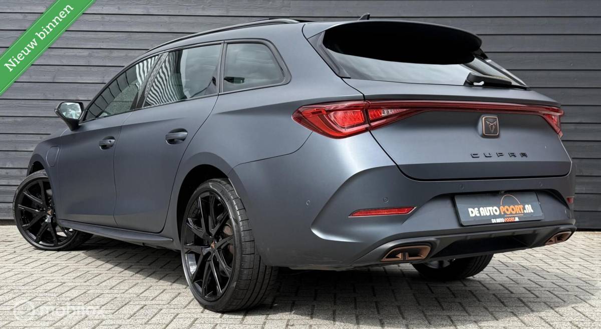 CUPRA Leon Sportstourer CUPRA Leon Sportstourer 1.4 e-Hybrid 245PK VZ Pano.dak/Elektr.pakket