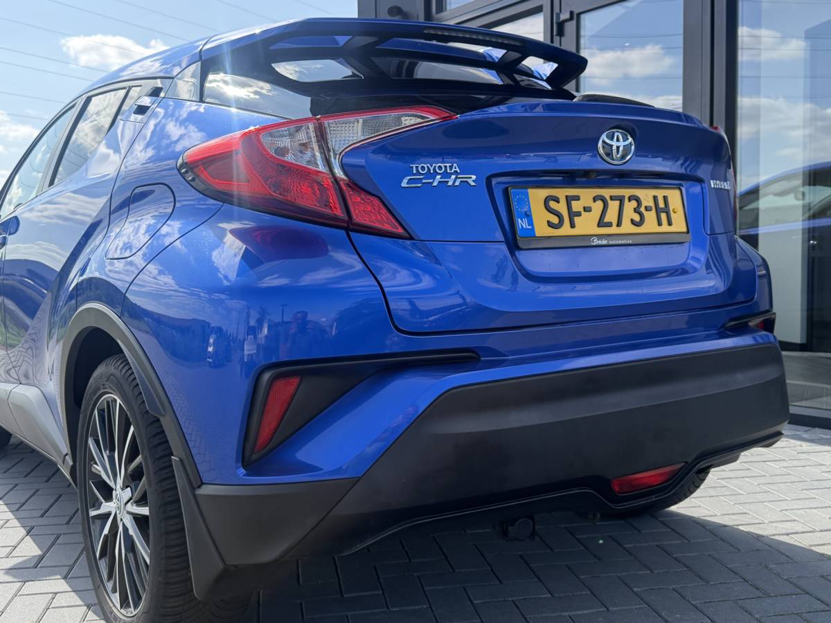 Toyota C-HR Toyota C-HR 1.8 Hybrid Active Clima | Cruise | Camera | Super netjes