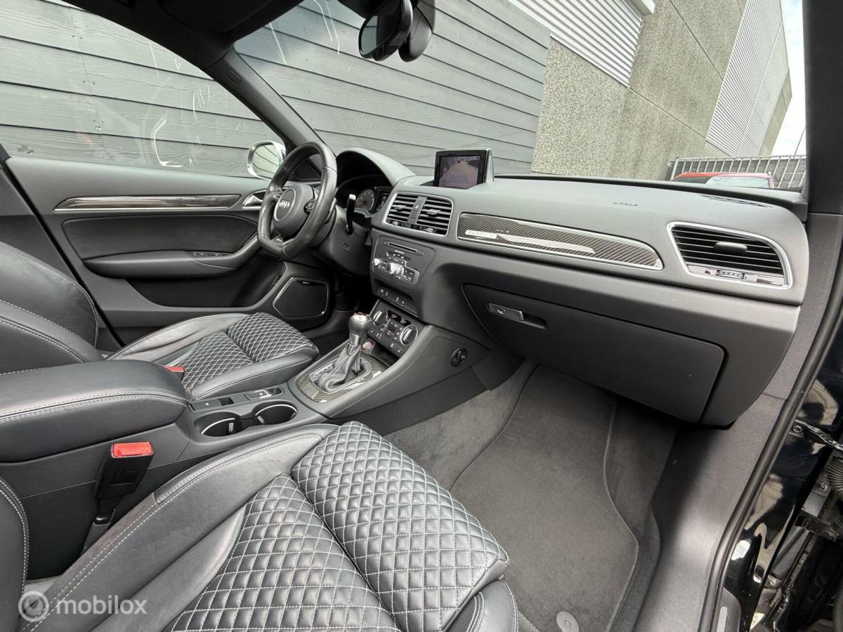Audi RSQ3 Audi RS Q3 2.5 TFSI RS Q3 quattro Pano.dak/Leder/Trekhaak/BOSE