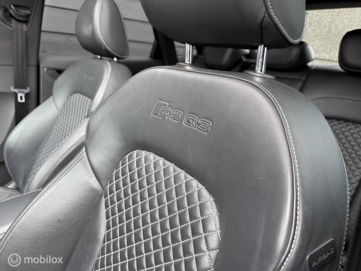 Audi RSQ3 Audi RS Q3 2.5 TFSI RS Q3 quattro Pano.dak/Leder/Trekhaak/BOSE