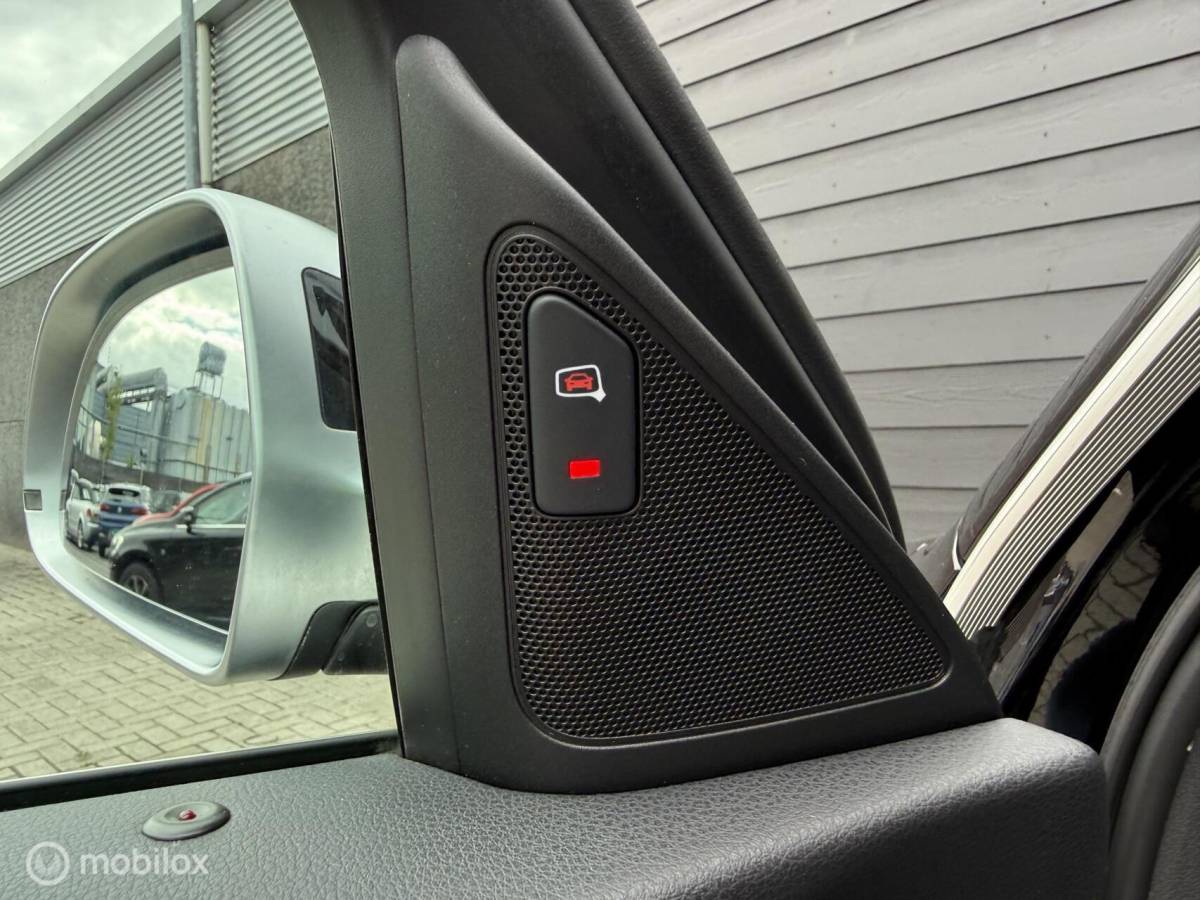 Audi RSQ3 Audi RS Q3 2.5 TFSI RS Q3 quattro Pano.dak/Leder/Trekhaak/BOSE