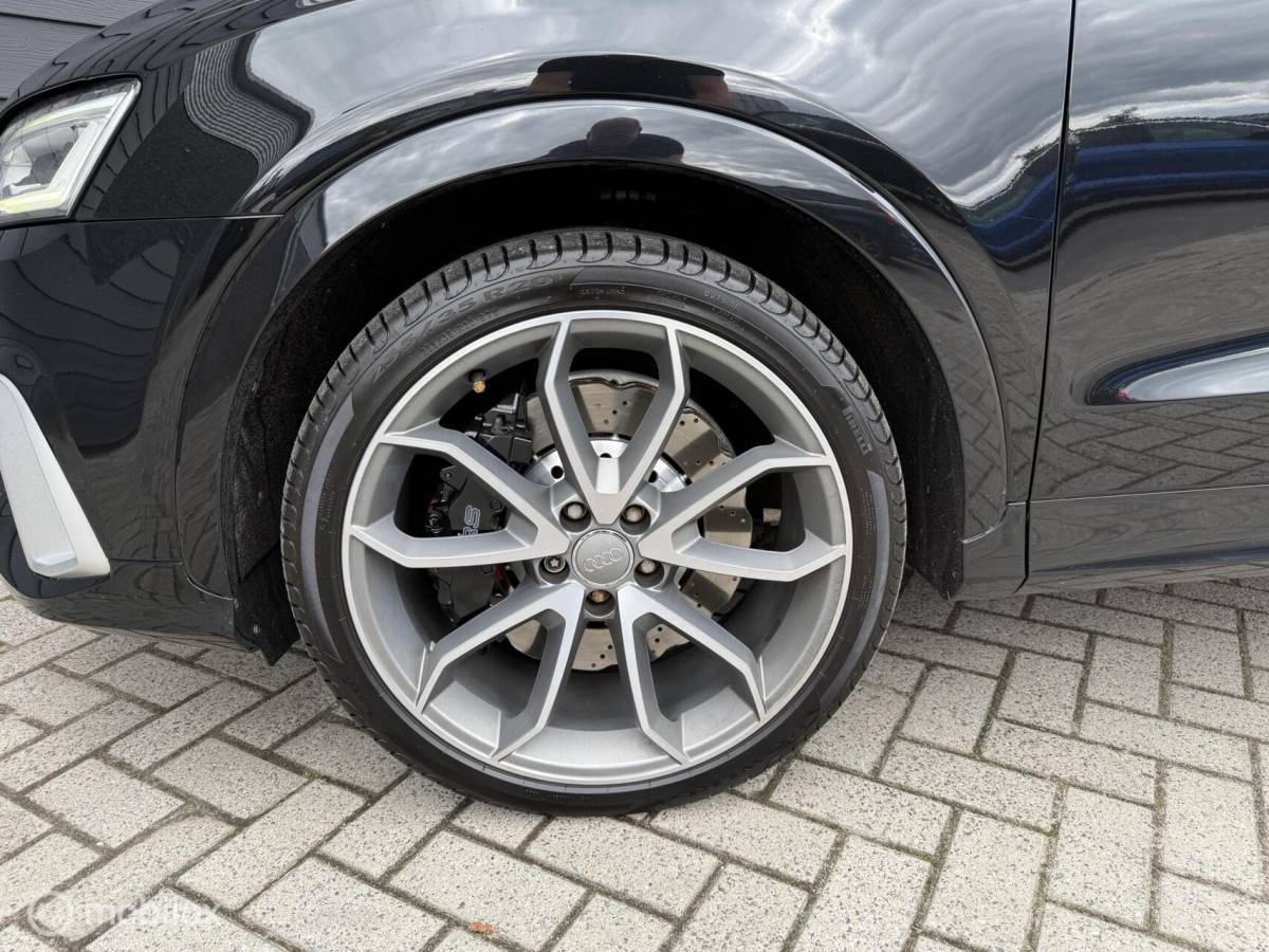 Audi RSQ3 Audi RS Q3 2.5 TFSI RS Q3 quattro Pano.dak/Leder/Trekhaak/BOSE