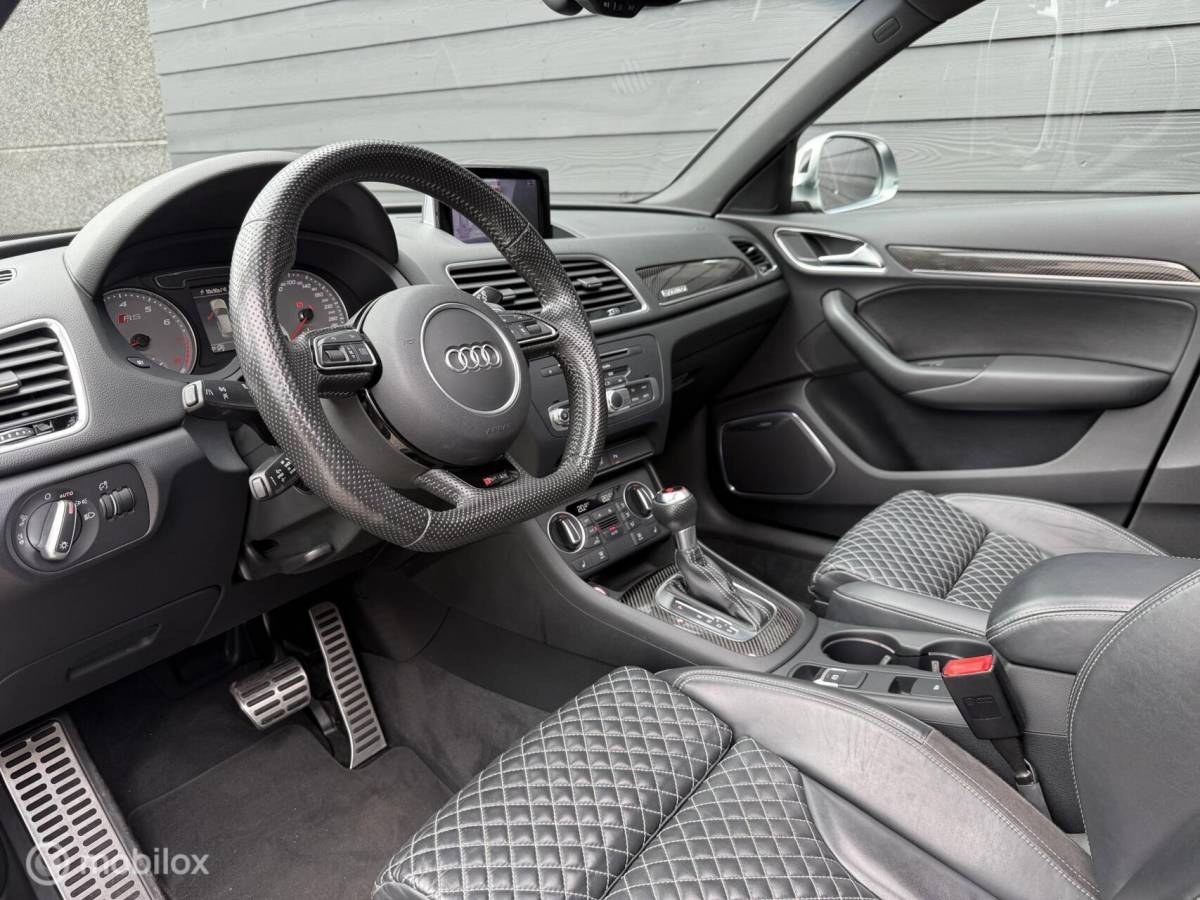 Audi RSQ3 Audi RS Q3 2.5 TFSI RS Q3 quattro Pano.dak/Leder/Trekhaak/BOSE