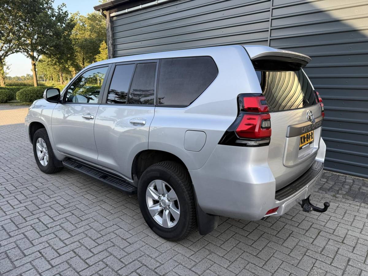 Toyota Land Cruiser Toyota Land Cruiser 2.8 D-4D-F Challenger A/T Van Trekhaak