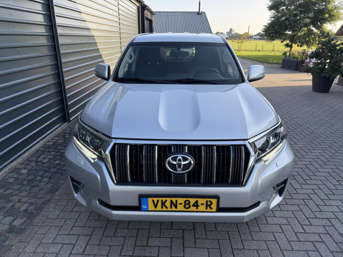 Toyota Land Cruiser Toyota Land Cruiser 2.8 D-4D-F Challenger A/T Van Trekhaak