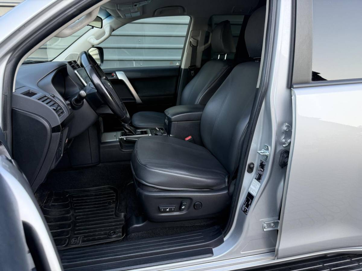 Toyota Land Cruiser Toyota Land Cruiser 2.8 D-4D-F Challenger A/T Van Trekhaak