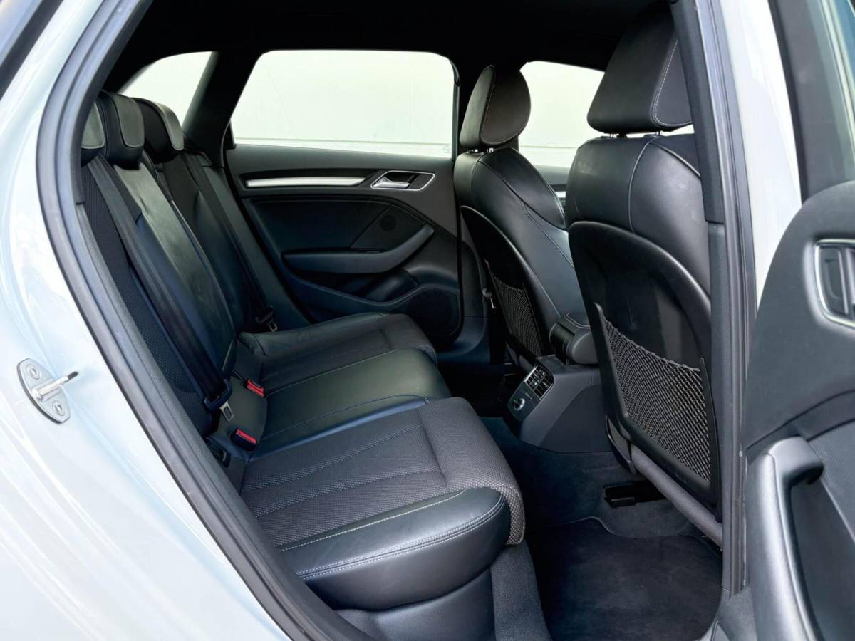 Audi A3 Audi A3 Sportback 1.4 E-tron 204pk Sport Pro Line plus | S-line interieur | Carplay | Virtual cockpit