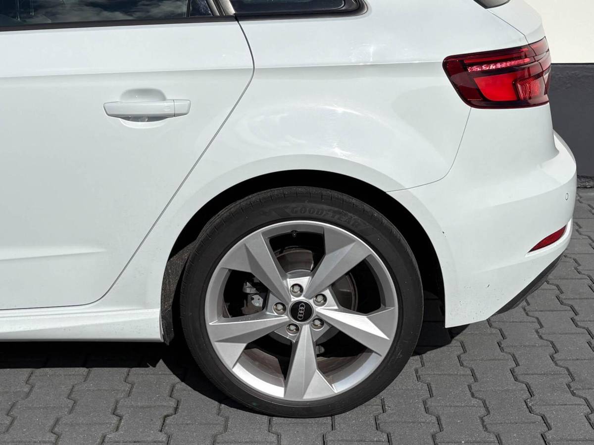 Audi A3 Audi A3 Sportback 1.4 E-tron 204pk Sport Pro Line plus | S-line interieur | Carplay | Virtual cockpit
