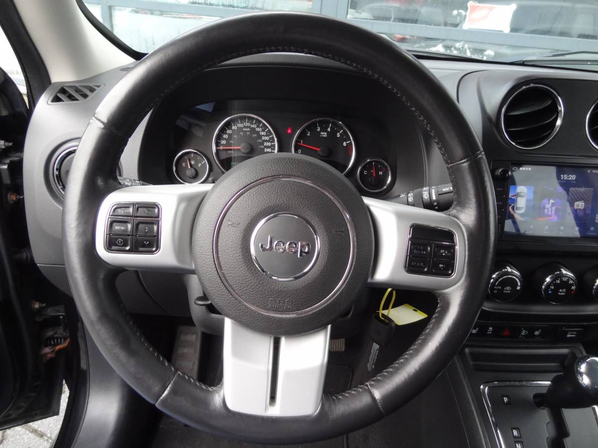 Jeep Patriot Jeep Patriot 2.4 Limited Liberty | NL-AUTO | CRUISE | 4×4 | AIRCO | STOELVERW. |