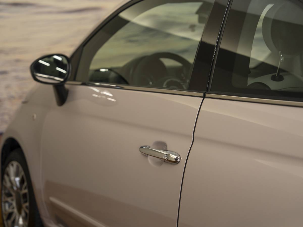 Fiat 500 Fiat 500 1.0 Hybrid Launch Edition, NAV, powder pink, incl garantie