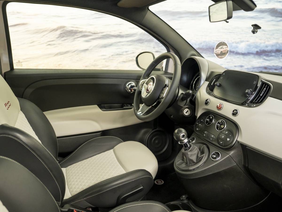 Fiat 500 Fiat 500 1.0 Hybrid Launch Edition, NAV, powder pink, incl garantie