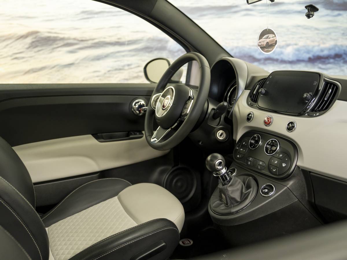 Fiat 500 Fiat 500 1.0 Hybrid Launch Edition, NAV, powder pink, incl garantie