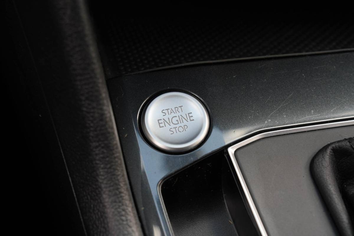 Volkswagen Tiguan Volkswagen Tiguan 1.4 TSI ACT Highline | Keyles | Navigatie | ACC | Bluetooth