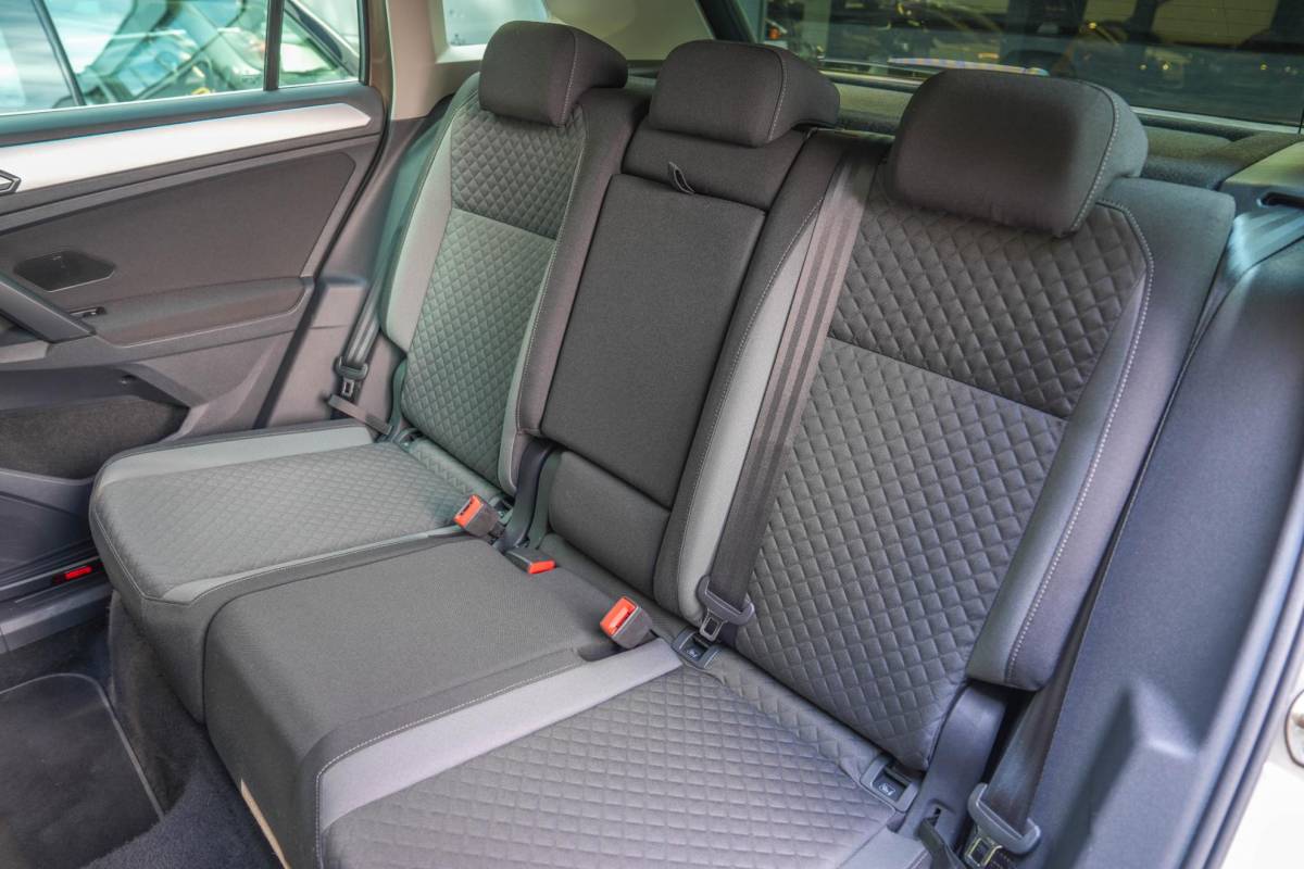 Volkswagen Tiguan Volkswagen Tiguan 1.4 TSI ACT Highline | Keyles | Navigatie | ACC | Bluetooth