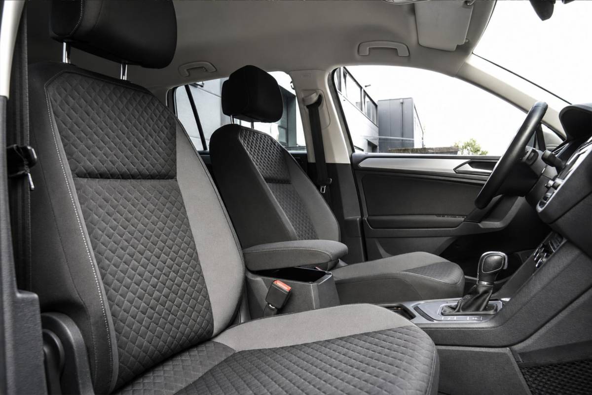 Volkswagen Tiguan Volkswagen Tiguan 1.4 TSI ACT Highline | Keyles | Navigatie | ACC | Bluetooth