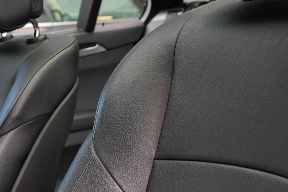 BMW 5 Serie BMW 5-serie Touring 530i M-Sport | Panorama | Cruise | Navigatie | Leder