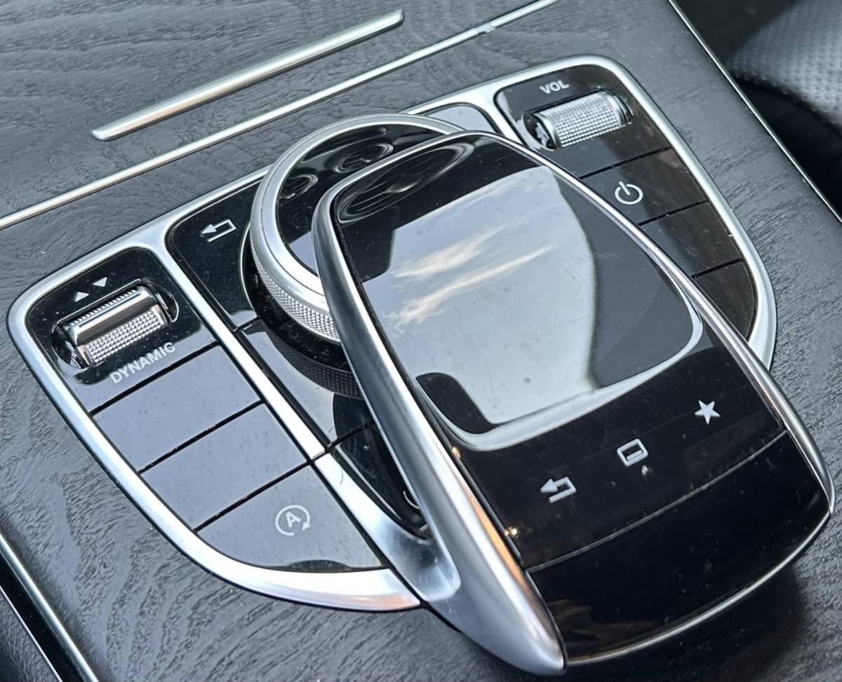 Mercedes-Benz C-Klasse Mercedes-Benz C-klasse Estate 400 4MATIC Prestige 333PK | AMG | AUTOMAAT | Onderhoudshistorie | Burmester Audio | Stoelverkoeling | Stoelverwarming | Parkeersensoren | Lederen Bekleding | Elektrische Stoel | Elektrische Achterklep | 18 Inch | All Season |