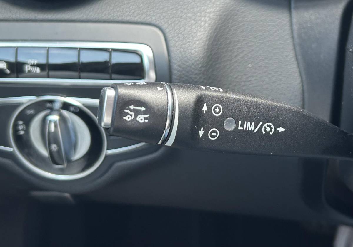 Mercedes-Benz C-Klasse Mercedes-Benz C-klasse Estate 400 4MATIC Prestige 333PK | AMG | AUTOMAAT | Onderhoudshistorie | Burmester Audio | Stoelverkoeling | Stoelverwarming | Parkeersensoren | Lederen Bekleding | Elektrische Stoel | Elektrische Achterklep | 18 Inch | All Season |