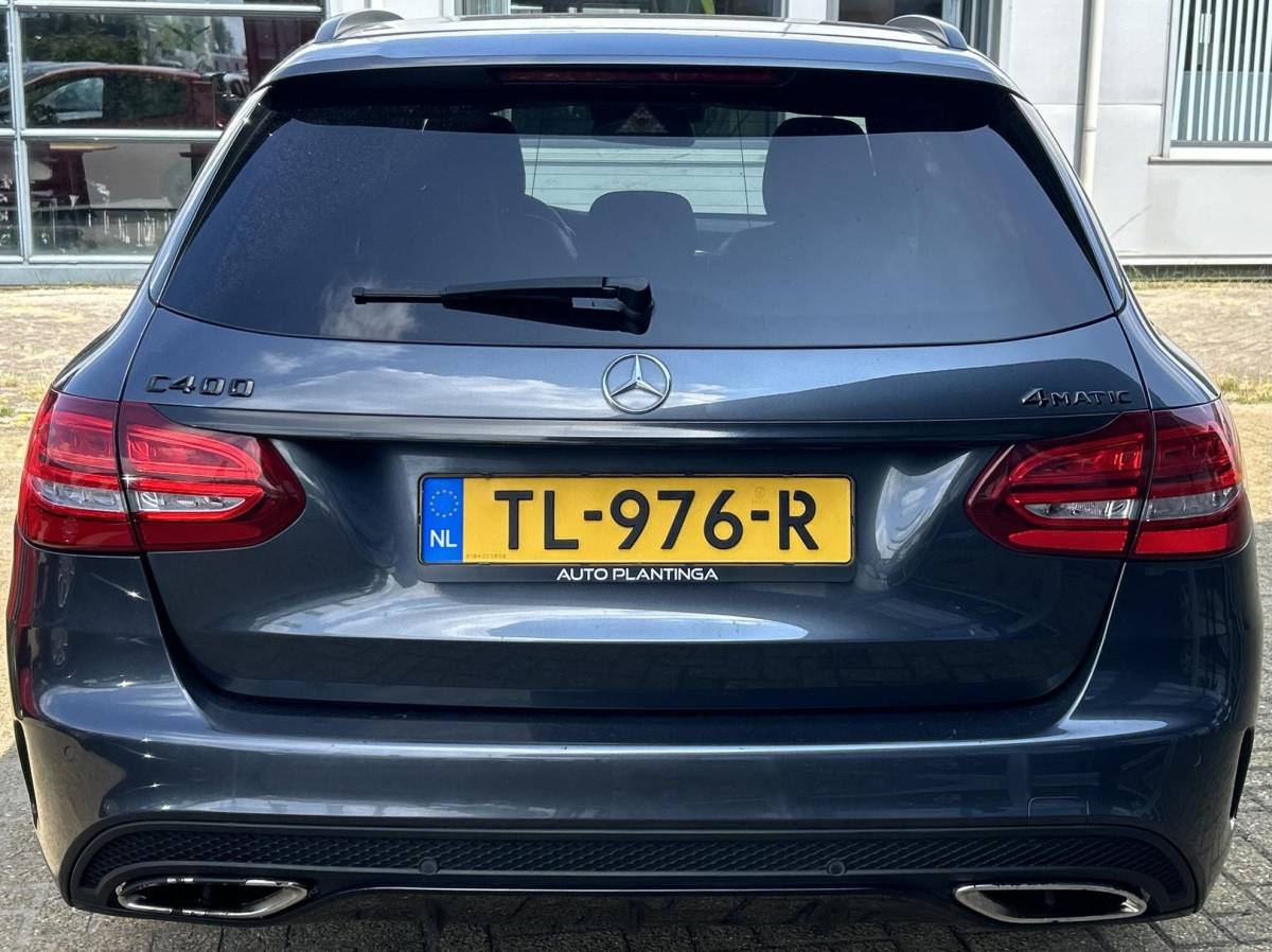 Mercedes-Benz C-Klasse Mercedes-Benz C-klasse Estate 400 4MATIC Prestige 333PK | AMG | AUTOMAAT | Onderhoudshistorie | Burmester Audio | Stoelverkoeling | Stoelverwarming | Parkeersensoren | Lederen Bekleding | Elektrische Stoel | Elektrische Achterklep | 18 Inch | All Season |