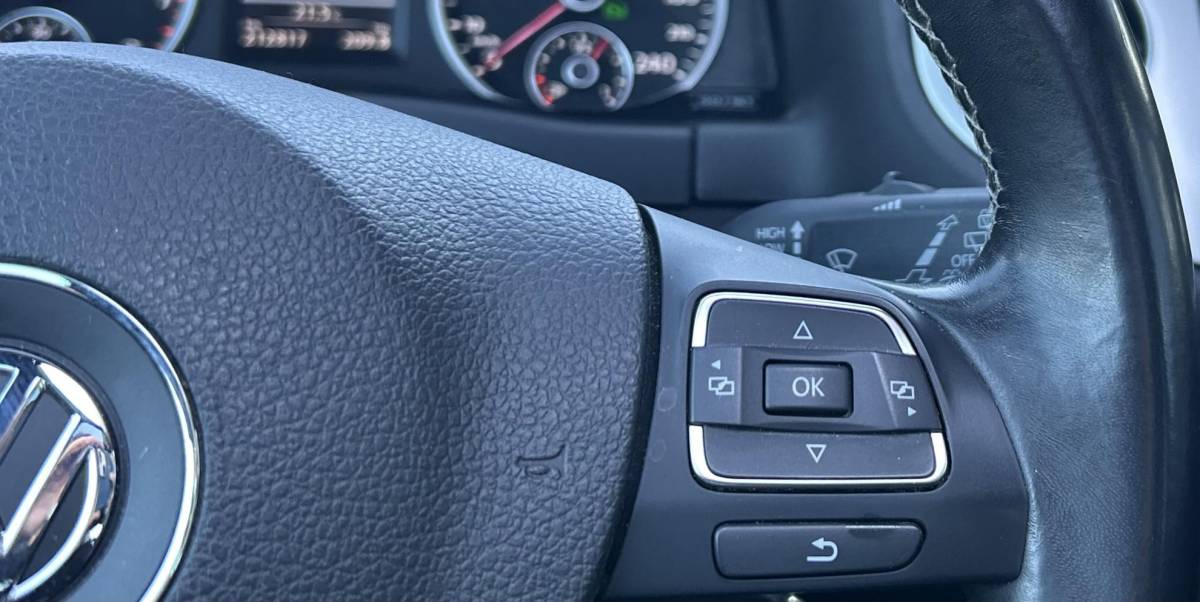 Volkswagen Tiguan Volkswagen Tiguan 2.0 TSI Sport&Style 4motion R-line Edition 179PK | Nette Staat! | AUTOMAAT | PANO | Trekhaak | Parkeersensoren Voor en Achter | Stoelverwarming | Climate Control | Cruise Control | DAB+ Pioneer |