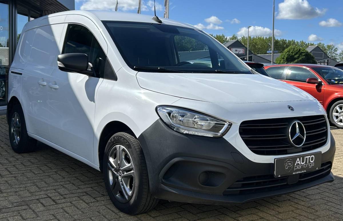 Mercedes-Benz Citan Mercedes-Benz Citan 108 CDI L1 Pro | NIEUWE MODEL | Trekhaak | Airco | 2 Sleutels |