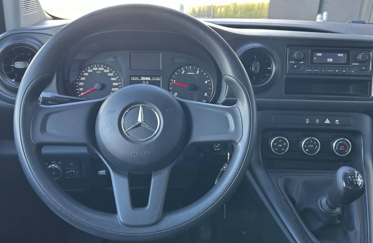Mercedes-Benz Citan Mercedes-Benz Citan 108 CDI L1 Pro | NIEUWE MODEL | Trekhaak | Airco | 2 Sleutels |