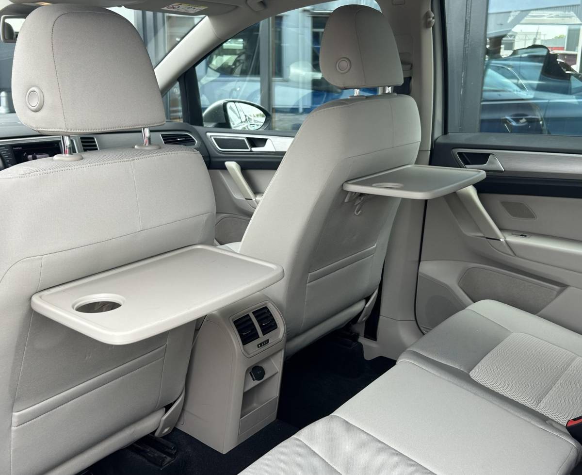 Volkswagen Golf Sportsvan Volkswagen Golf Sportsvan 1.4 TSI Business Edition 150PK | UNIEK! | DEALERONDERHOUDEN! | Achteruitrijcamera | Navigatie | Parkeersensoren Voor en Achter | Climate Control | Cruise Control | 2 Sleutels | Lichtmetalen Velgen |