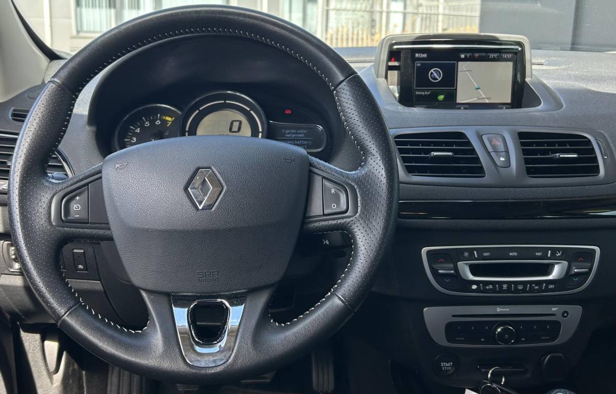Renault Mégane Estate Renault Mégane Estate 1.2 TCe GT-Line 131PK | Van de Dealer | Nette Staat | Onderhoudshistorie | BOSE | Stoelverwarming | R-Link Navigatie | Keyless Entry | Climate Control Cruise Control | Parkeersensoren | 2 Sleutels | APK tot 16-09-2027 |