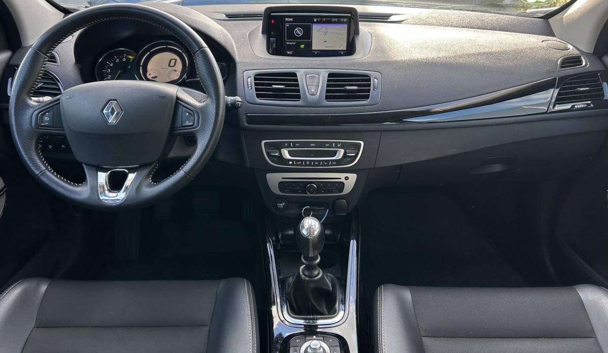 Renault Mégane Estate Renault Mégane Estate 1.2 TCe GT-Line 131PK | Van de Dealer | Nette Staat | Onderhoudshistorie | BOSE | Stoelverwarming | R-Link Navigatie | Keyless Entry | Climate Control Cruise Control | Parkeersensoren | 2 Sleutels | APK tot 16-09-2027 |