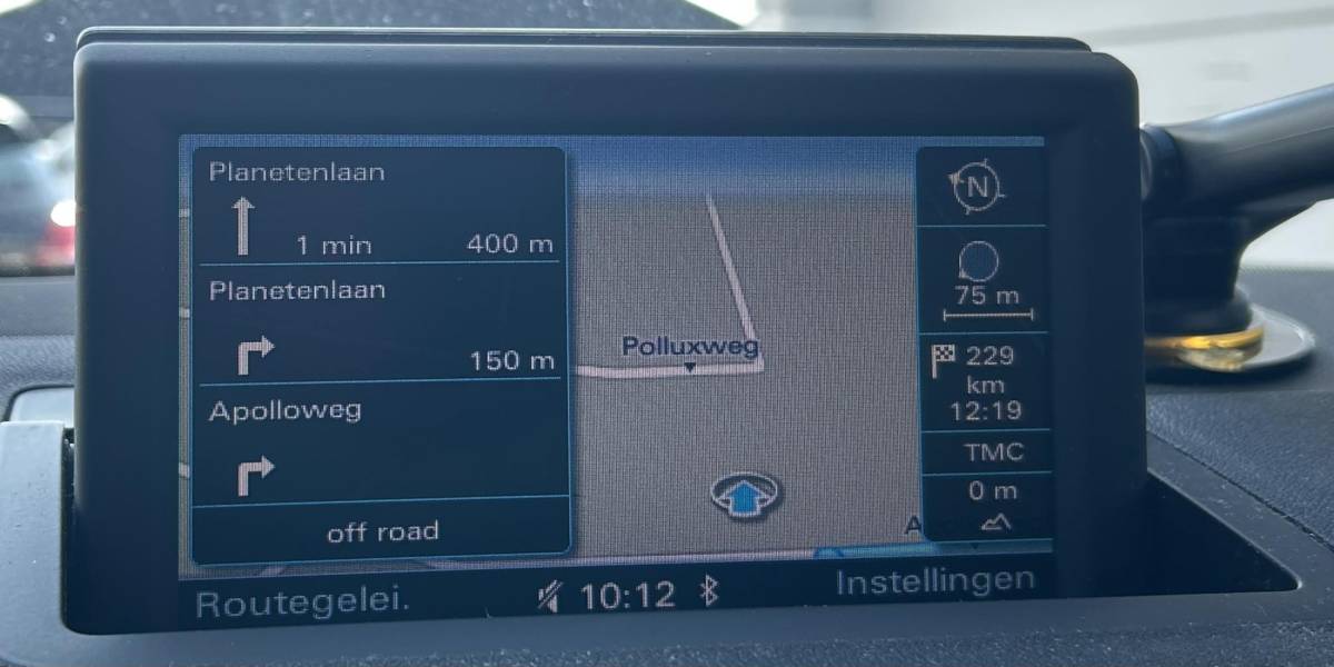 Audi A1 Audi A1 1.2 TFSI Attraction Pro Line Business 86PK | 2e Eigenaar | NL AUTO | NAP | Onderhoudshistorie | Navigatie | Airco | Lichtmetalen Velgen | 2 Sleutels |