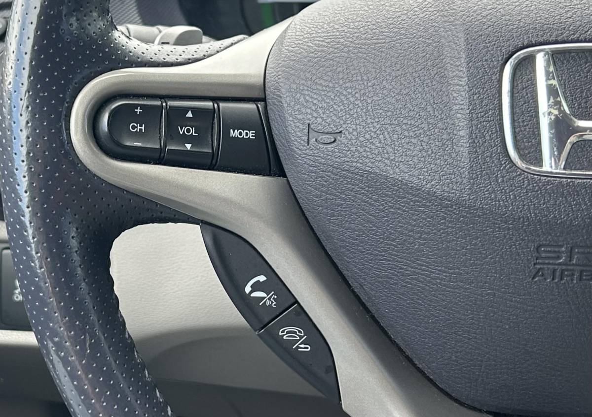Honda Insight Honda Insight 1.3 Elegance 88PK | AUTOMAAT | Zeer Zuinige Hybride | Dealeronderhouden! | 2e Eigenaar | NL AUTO | NAP | Trekhaak | Stoelverwarming | Parkeersensoren | Climate Control | Cruise Control | 2 Sleutels |