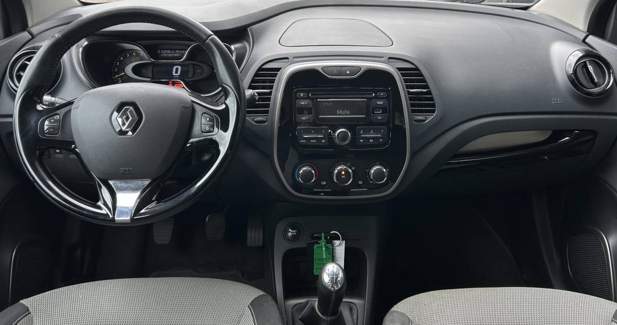 Renault Captur Renault Captur 0.9 TCe Expression 90PK | NL AUTO | Trekhaak | Airco | Cruise Control | Lichtmetalen Velgen | NAP | 2 Sleutels | NIEUWE APK | Sidesteps |