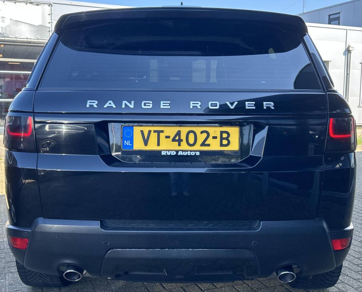 Land Rover Range Rover Land Rover Range Rover Sport 3.0 | GRIJS Kenteken | BTW | Nieuwe Revisiemotor | 22inch | Achteruitrijcamera | Elektrische Trekhaak | 3500KG TREKGEWICHT | Luchtvering | Elektrische Achterklep | Navigatie | Elektrische Stoel | Leder | DAB+ | Keyless | LED |
