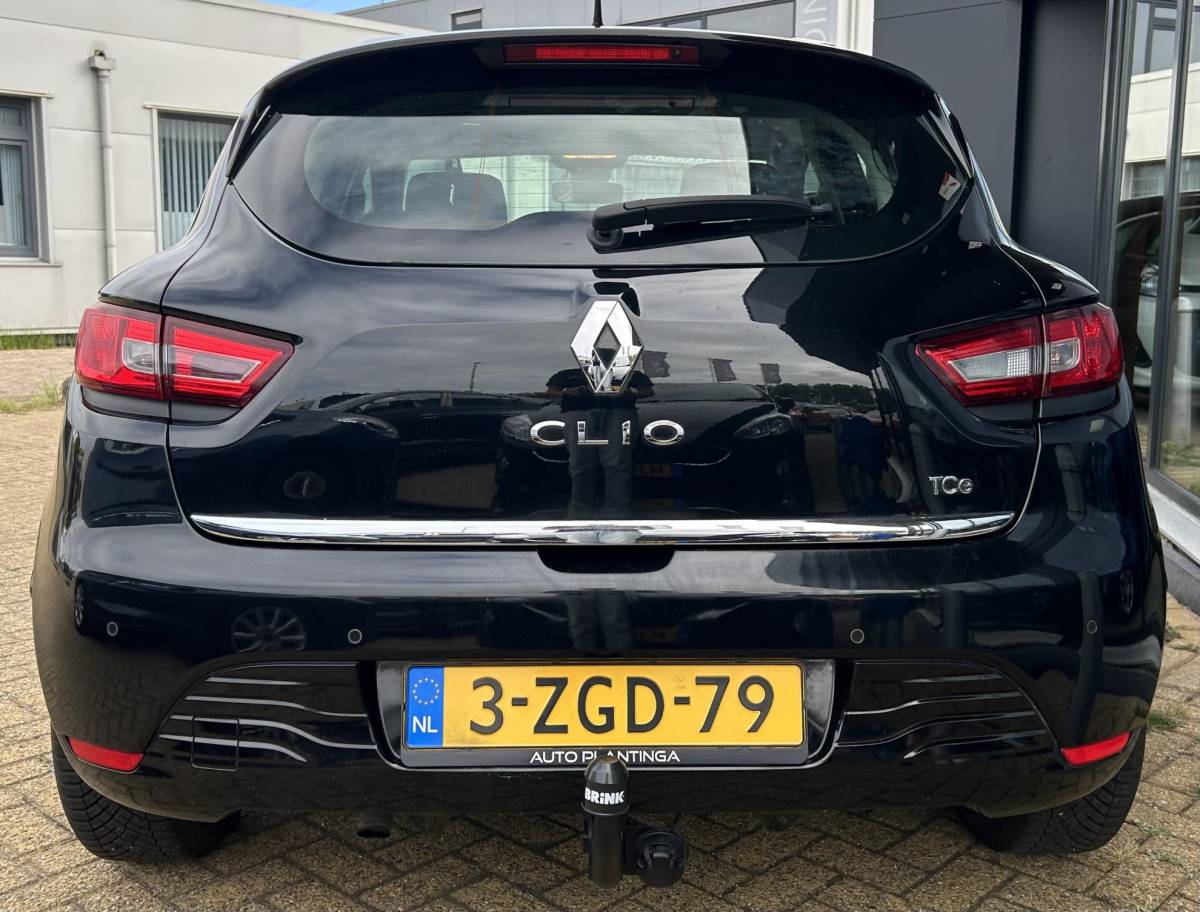 Renault Clio Renault Clio 0.9 TCe Dynamique 90PK | NL AUTO | NAP | Trekhaak | Climate Control | Cruise Control | Keyless Entry | Keyless Start | Lichtmetalen Velgen | 2 Sleutels |