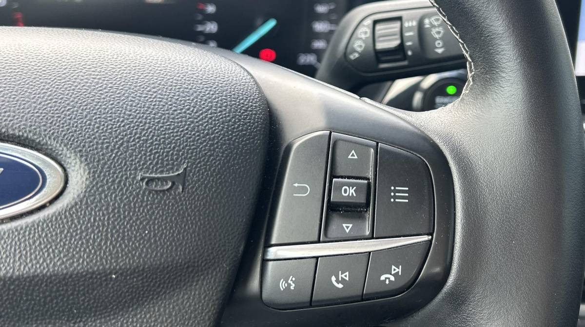 Ford Fiesta Ford Fiesta 1.0 EcoBoost Titanium 101PK | LUXE | Achteruitrijcamera | B&O Audio | Climate Control | Navigatie | Adaptive Cruise Control | Voorruitverwarming | Parkeersensoren Voor en Achter | Lichtmetalen Velgen | 2 Sleutels | DAB+ | NAP |