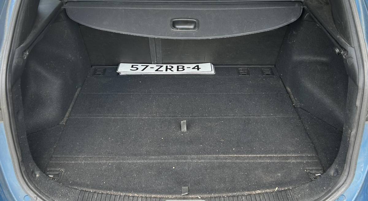 Hyundai i30 Hyundai i30 Wagon 1.6 GDI Business Edition 135PK | Volledige Onderhoudshistorie | Nette Staat | NL AUTO | NAP | Trekhaak | Achteruitrijcamera | Parkeersensoren Voor en Achter | Navigatie | Climate Control | 2 Sleutel |