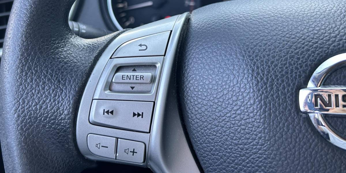 Nissan QASHQAI Nissan Qashqai 1.2 Visia 116PK | NL AUTO | NAP | Trekhaak | Airco | Cruise Control | Lichtmetalen Velgen | APK tot 18-07-2027 |