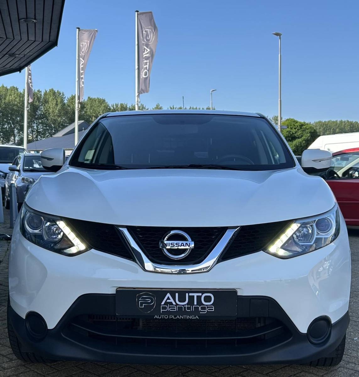 Nissan QASHQAI Nissan Qashqai 1.2 Visia 116PK | NL AUTO | NAP | Trekhaak | Airco | Cruise Control | Lichtmetalen Velgen | APK tot 18-07-2027 |