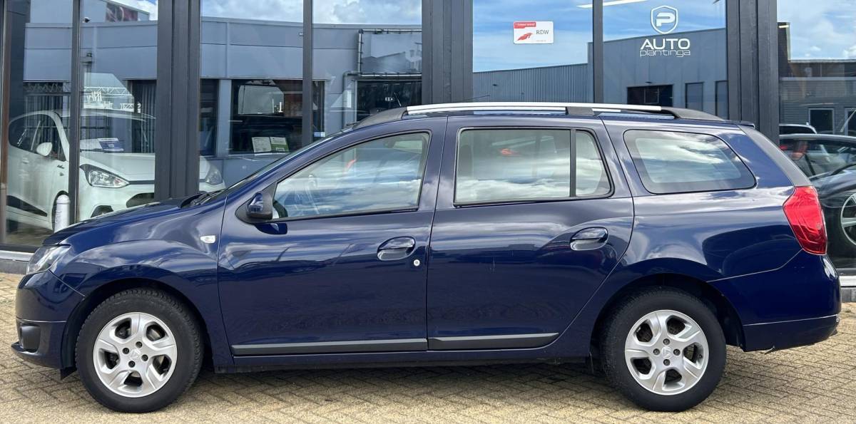 Dacia Logan Dacia Logan MCV 0.9 TCe Prestige 90PK | NL AUTO | NAP | Onderhoudshistorie | Trekhaak | Navigatie | Airco | Cruise Control | 2 Sleutels | Lichtmetalen Velgen |