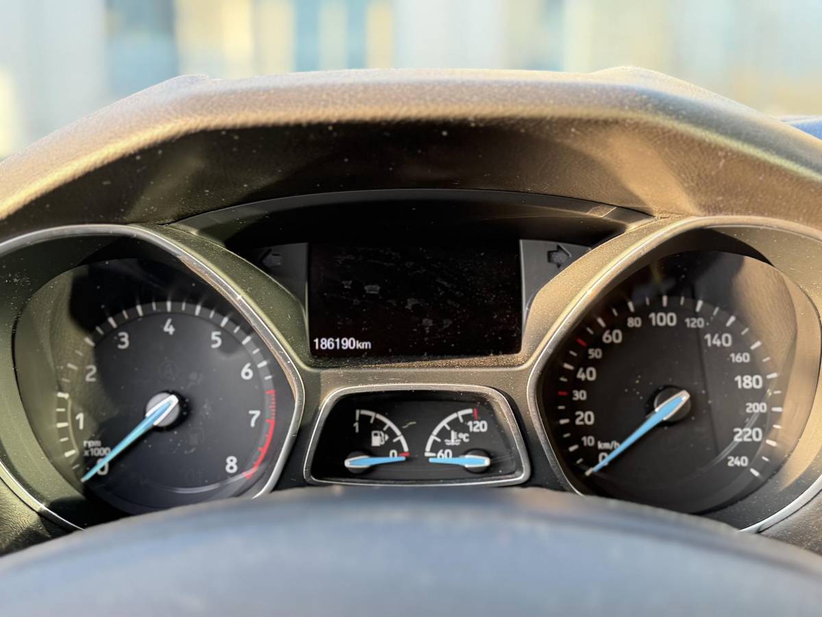 Ford Focus Ford Focus 1.0 Lease Edition 125PK | 2e Eigenaar | NL AUTO | NAP | Trekhaak | Navigatie | Airco | Cruise Control | Parkeersensoren | Lichtmetalen Velgen | APK tot 04-05-2027 |