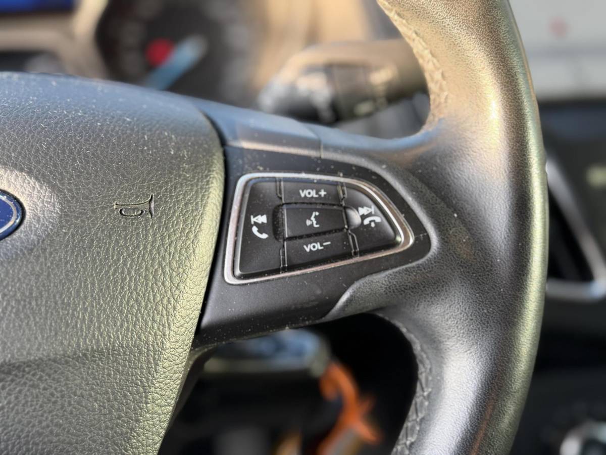 Ford Focus Ford Focus 1.0 Lease Edition 125PK | 2e Eigenaar | NL AUTO | NAP | Trekhaak | Navigatie | Airco | Cruise Control | Parkeersensoren | Lichtmetalen Velgen | APK tot 04-05-2027 |