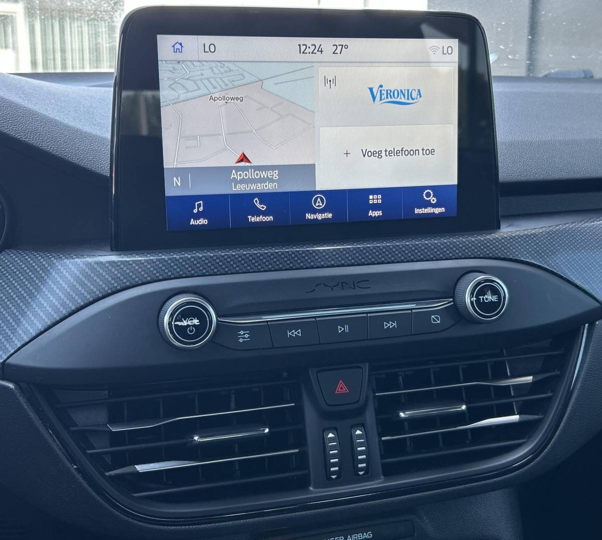 Ford Focus Ford Focus 1.0 EcoBoost ST Line Business | 2e Eigenaar | NL AUTO | PANO | Nieuw 18 Inch Velgen + Nieuwe Michelin Banden | Achteruitrijcamera | Keyless Entry | Navigatie | DAB+ | B&O Audio | LED | Stoelverwarming | Stuurverwarming | Voorruitverwarming | Climate Control | Apple Carplay & Android Auto | Privacy Glass | Parkeersensoren Voor en Achter | 2 Sleutels | APK tot 02-05-2027 |