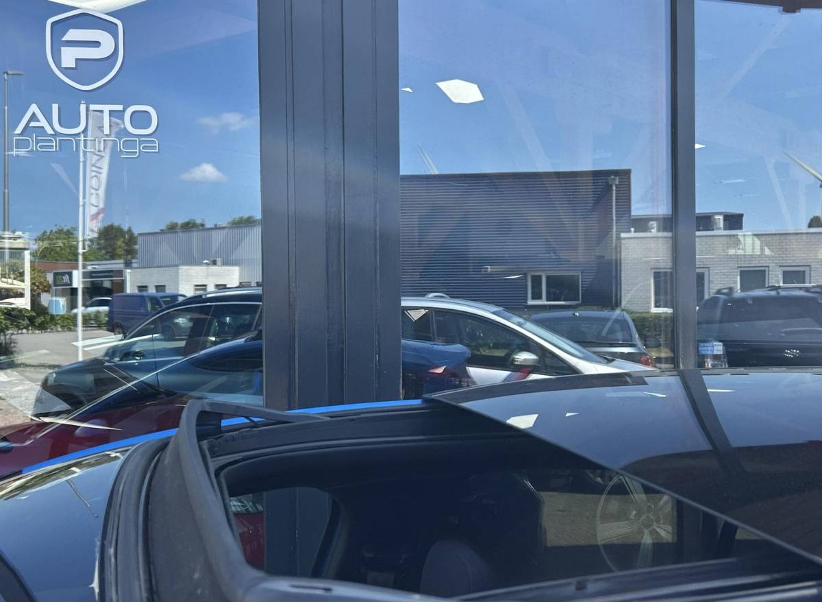 Ford Focus Ford Focus 1.0 EcoBoost ST Line Business | 2e Eigenaar | NL AUTO | PANO | Nieuw 18 Inch Velgen + Nieuwe Michelin Banden | Achteruitrijcamera | Keyless Entry | Navigatie | DAB+ | B&O Audio | LED | Stoelverwarming | Stuurverwarming | Voorruitverwarming | Climate Control | Apple Carplay & Android Auto | Privacy Glass | Parkeersensoren Voor en Achter | 2 Sleutels | APK tot 02-05-2027 |