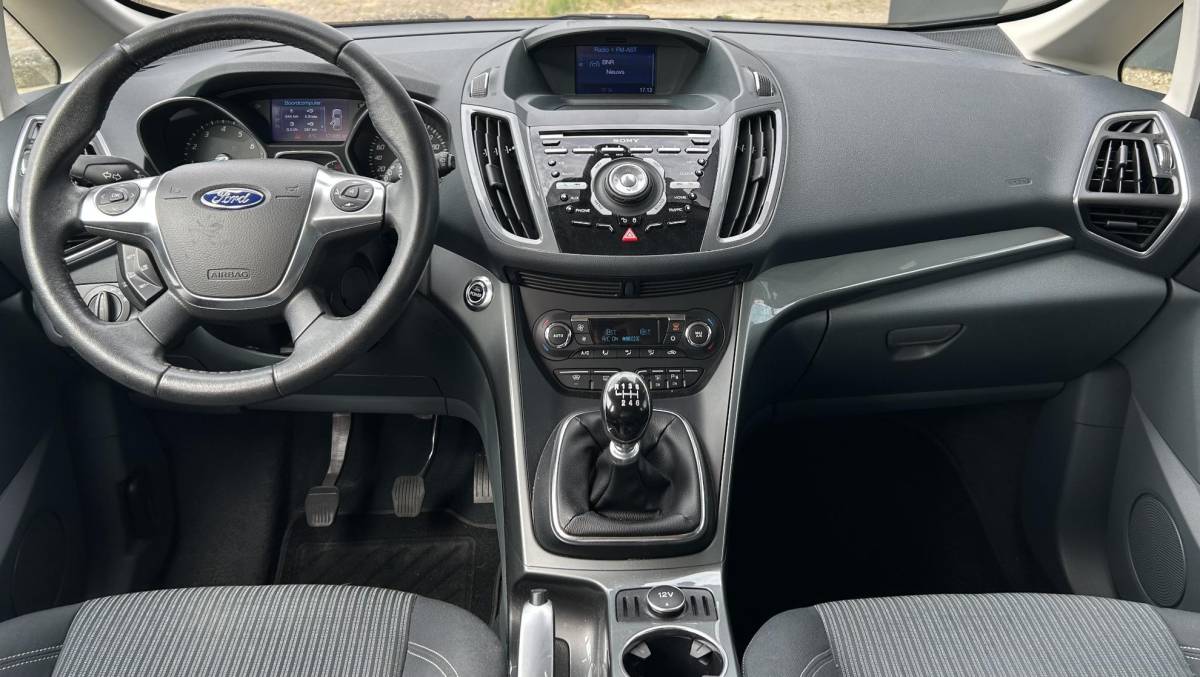 Ford C-MAX Ford C-Max 1.0 Titanium 125PK | Nette Staat | 2e Eigenaar | NL AUTO | Onderhoudshistorie | Achteruitrijcamera | Parkeersensoren | SONY Audio | Climate Control | Cruise Control | Lichtmetalen Velgen | 2 Sleutels |