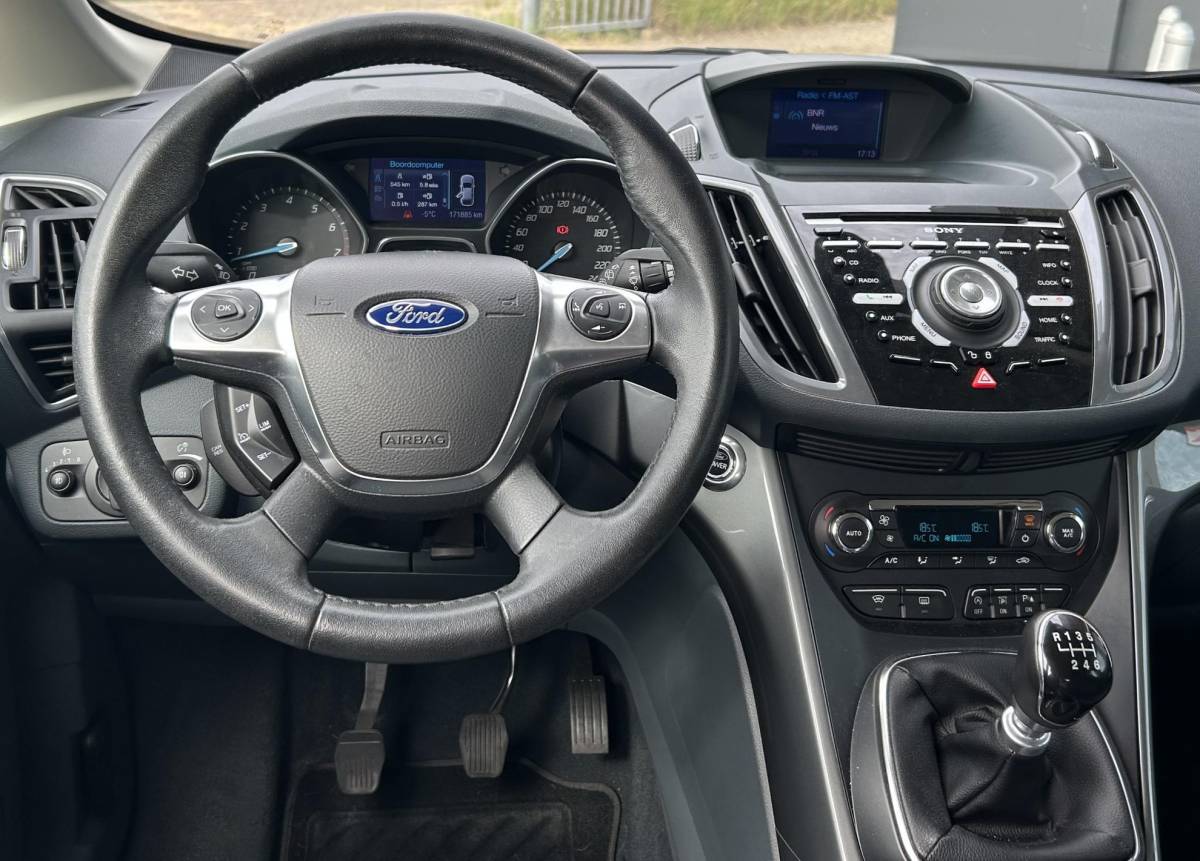 Ford C-MAX Ford C-Max 1.0 Titanium 125PK | Nette Staat | 2e Eigenaar | NL AUTO | Onderhoudshistorie | Achteruitrijcamera | Parkeersensoren | SONY Audio | Climate Control | Cruise Control | Lichtmetalen Velgen | 2 Sleutels |