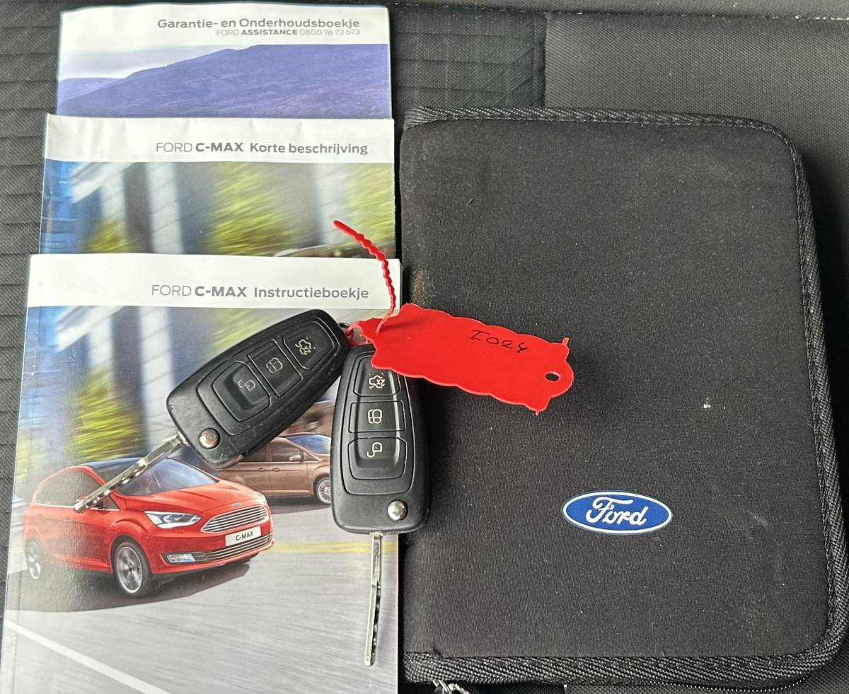 Ford Grand C-Max Ford Grand C-Max 1.0 Trend 7p. 125PK | 7 Persoons | NL AUTO | NAP | Navigatie | Airco | Parkeersensoren | Cruise Control | 2 Sleutels |