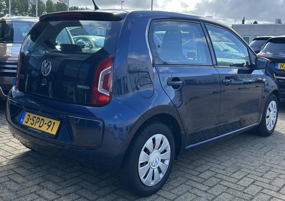 Volkswagen up! Volkswagen Up! 1.0 move up! BlueMotion | ZEER NETTE STAAT | Volledige Onderhoudshistorie + Facturen | NL AUTO | NAP | 5 Deurs | Navigatie | Airco |